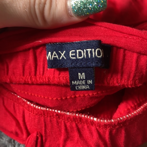 Red maxi party skirt - Picture 2 of 2